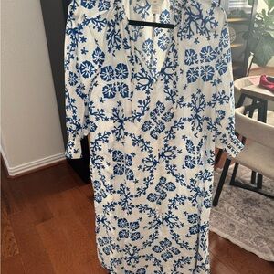 H&M Blue and White Patterned dress